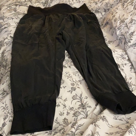 Lululemon black silk lounge pants, size 8 - Picture 3 of 3